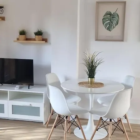 En Residencial La Caracola En Playa La Barrosa * Novo Sancti Petri